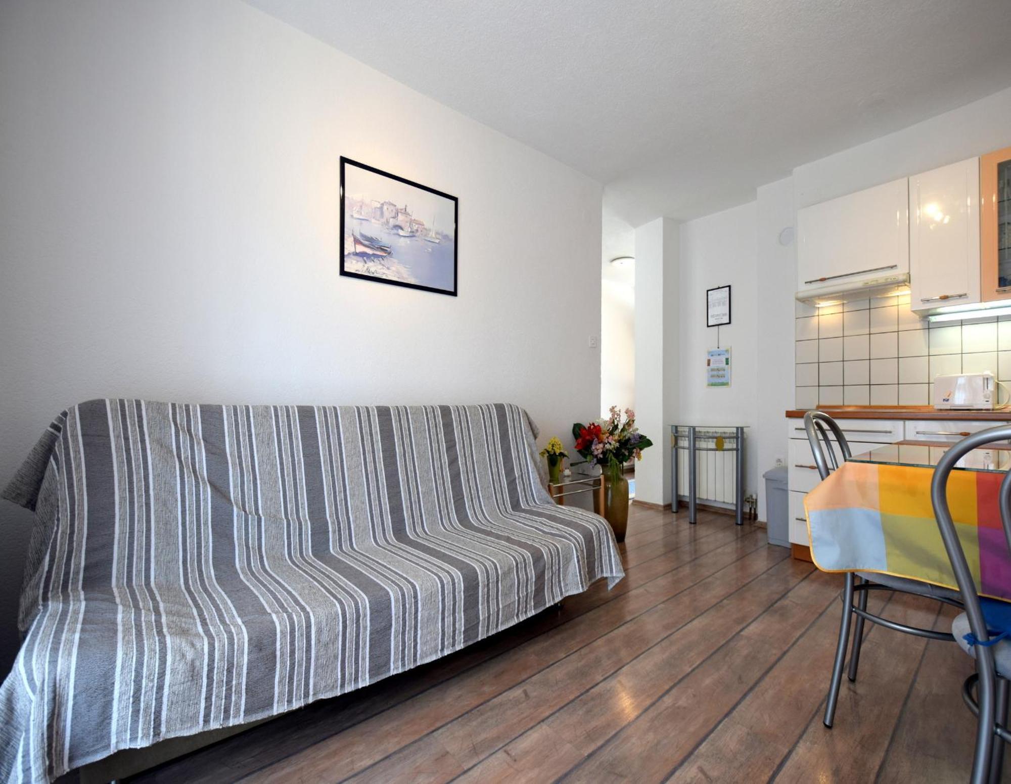 Apartments Martin Malinska Zewnętrze zdjęcie